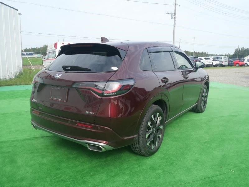 2025 HONDA ZR-V E-HEV Z PACKAGE