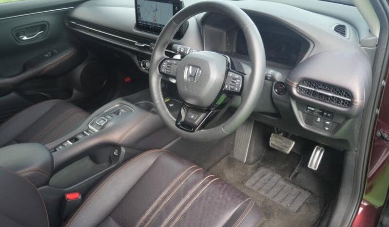 
								2025 HONDA ZR-V E-HEV Z PACKAGE full									