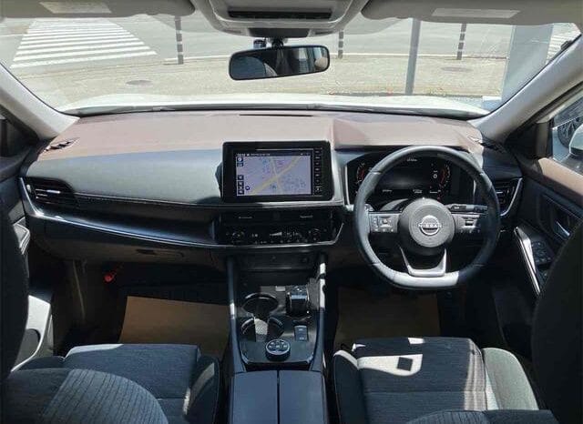 
								2023 NISSAN X-TRAIL X E-4ORCE full									