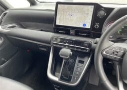 
										2023 TOYOTA NOAH S-Z full									