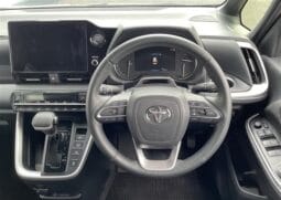 
										2023 TOYOTA NOAH S-Z full									