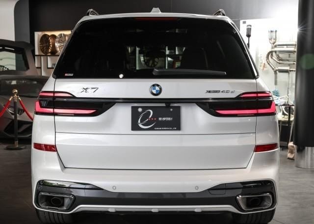 
								2023 BMW X7 X DRIVE 40D M SPORT full									