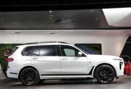 
										2023 BMW X7 X DRIVE 40D M SPORT full									