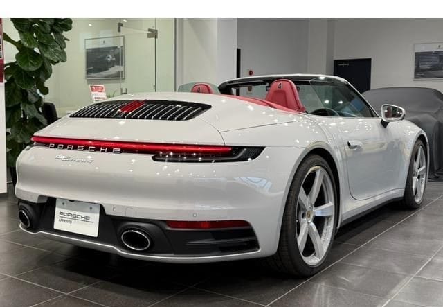 
								2024 PORSCHE 911 CARRERA 4 CABRIO full									