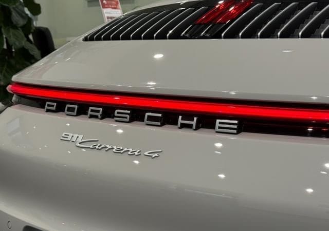 2024 PORSCHE 911 CARRERA 4 CABRIO