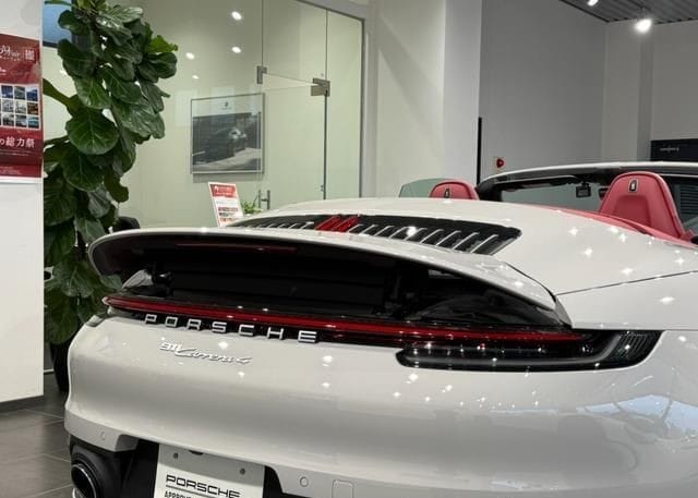 2024 PORSCHE 911 CARRERA 4 CABRIO