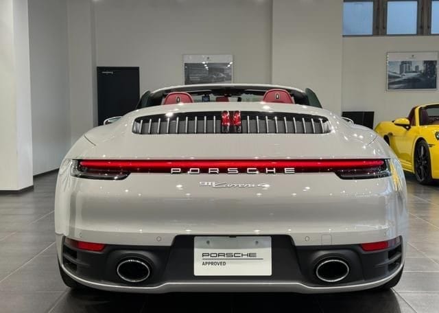 
								2024 PORSCHE 911 CARRERA 4 CABRIO full									