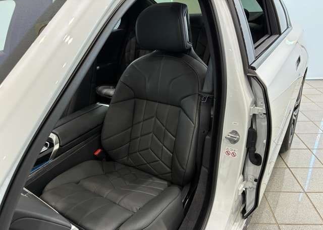 
								2024 BMW 7 SERIES 740D X DRIVE M-SPORT full									