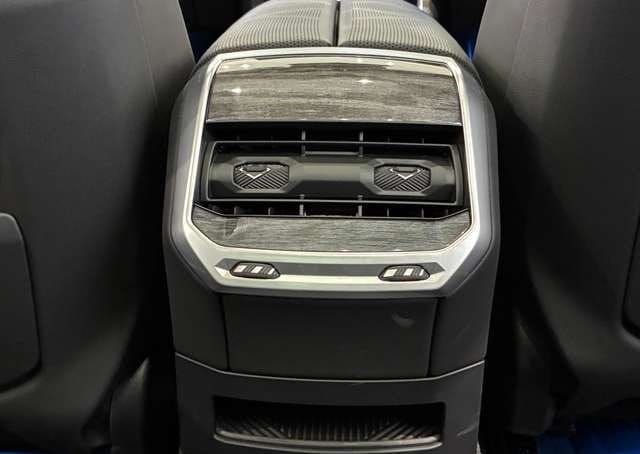 
								2024 BMW 7 SERIES 740D X DRIVE M-SPORT full									