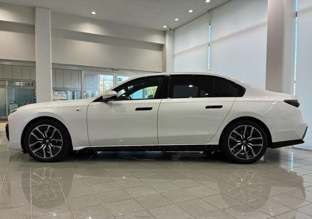
								2024 BMW 7 SERIES 740D X DRIVE M-SPORT full									