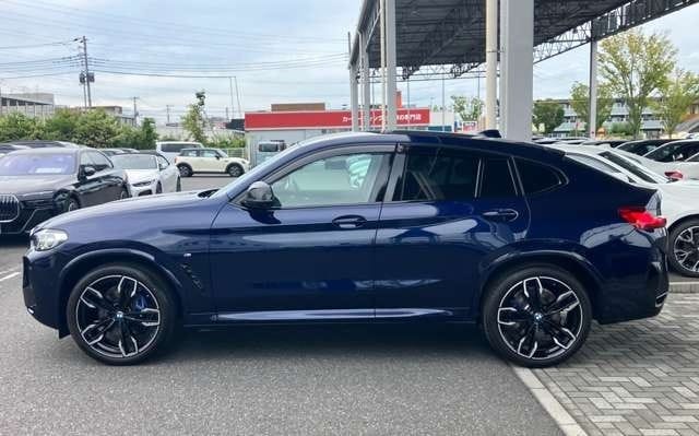 2023 BMW X4 M40i