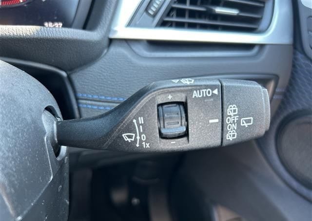 
								2022 BMW X1 X DRIVE 18D M SPORT full									