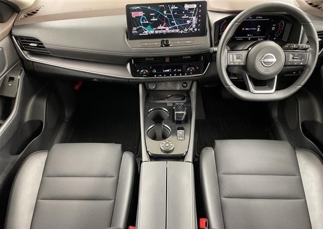 
								2023 NISSAN X-TRAIL X E-4ORCE X-TREMER X 4WD full									
