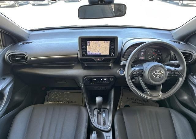 2023 TOYOTA YARIS HYBRID X