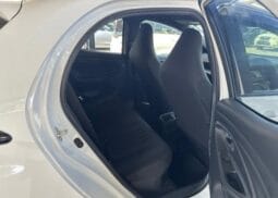 
										2023 TOYOTA YARIS HYBRID X full									