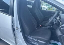
										2023 TOYOTA YARIS HYBRID X full									
