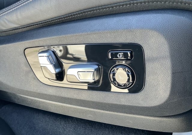 
								2025 BMW X7 X DRIVE 40D M SPORT full									