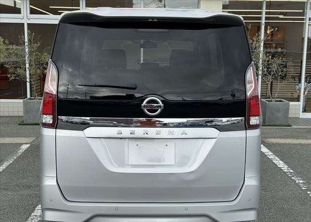 2022 NISSAN SERENA S EDITION