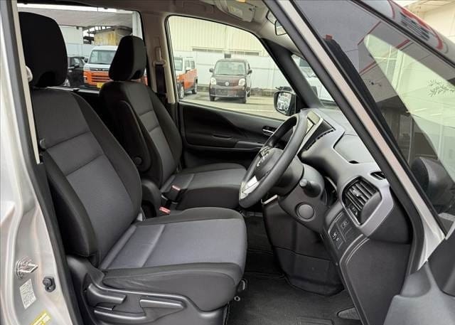 
								2022 NISSAN SERENA S EDITION full									