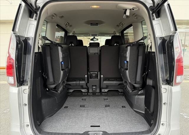 
								2022 NISSAN SERENA S EDITION full									