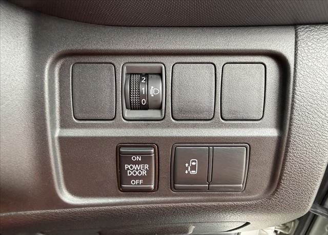 
								2022 NISSAN SERENA S EDITION full									