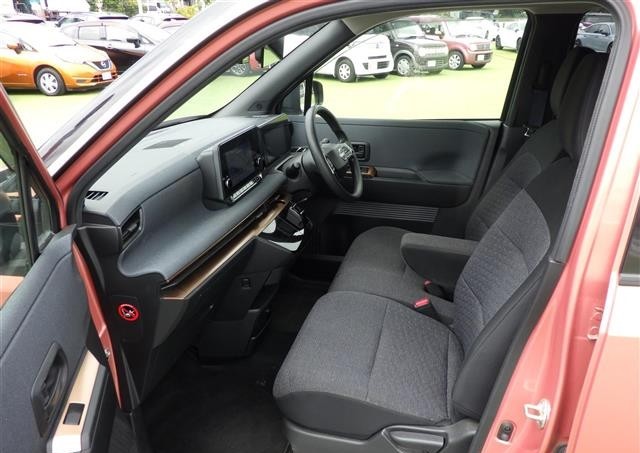
								2022 NISSAN SAKURA G full									