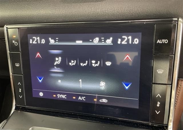 
								2023 MAZDA MX-30 INDUSTRIAL CLASSIC full									