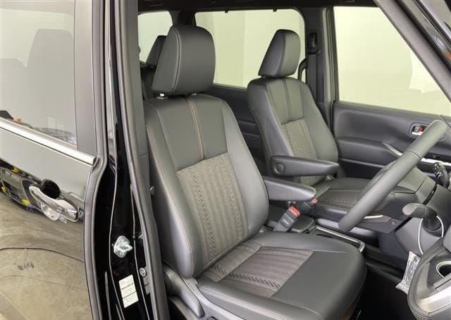 
								2026 TOYOTA NOAH S-Z full									
