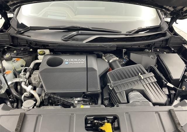 
								2024 NISSAN X-TRAIL Ge-4ORCE 4WD full									