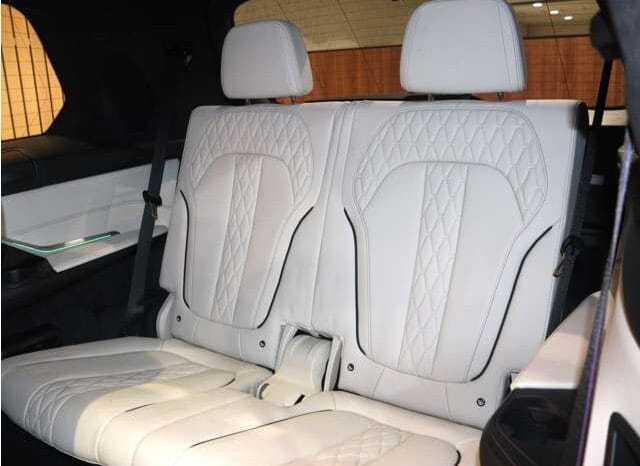 
								2024 BMW X7 X DRIVE 40D M SPORT full									