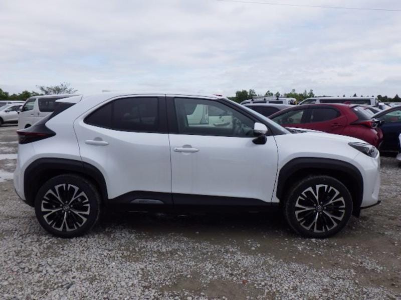 2025 TOYOTA YARIS CROSS Z PACKAGE