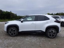 
										2025 TOYOTA YARIS CROSS Z PACKAGE full									