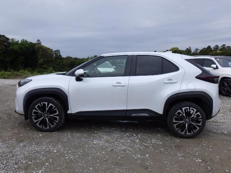 2025 TOYOTA YARIS CROSS Z PACKAGE