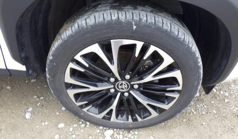 
								2025 TOYOTA YARIS CROSS Z PACKAGE full									
