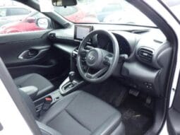 
										2025 TOYOTA YARIS CROSS Z PACKAGE full									